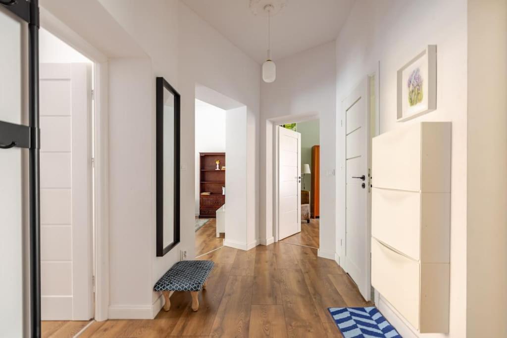 Apartament Rozeta Centrum 6Os Legnica Kültér fotó