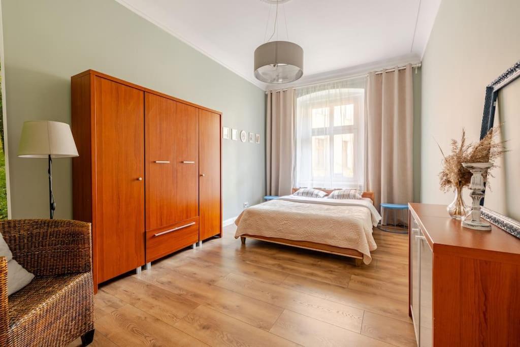 Apartament Rozeta Centrum 6Os Legnica Kültér fotó