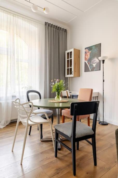 Apartament Rozeta Centrum 6Os Legnica Kültér fotó